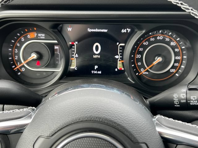 New 2025 Jeep Wrangler Unlimited Sahara w/ Safety Group AWD/4WD image 16