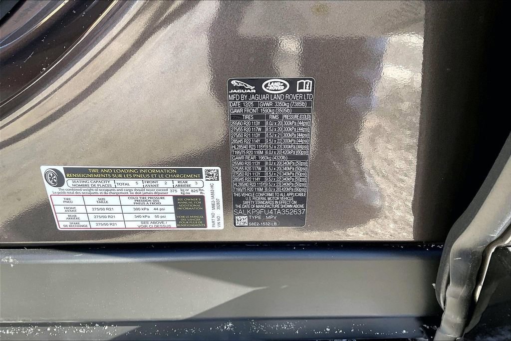 New 2026 Land Rover Range Rover SE image 8