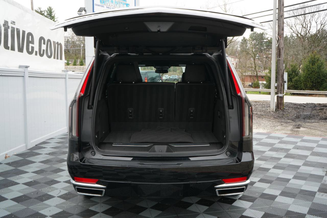 Used 2022 Cadillac Escalade Luxury image 55
