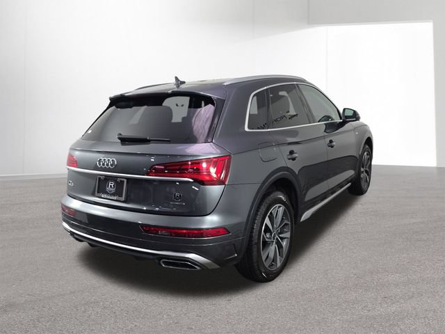 Used 2023 Audi Q5 2.0T Premium w/ Convenience Package AWD/4WD image 14