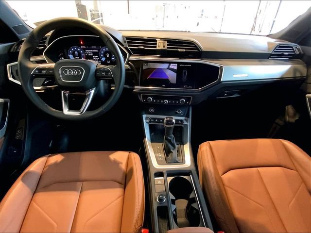 Certified 2025 Audi Q3 2.0T Premium w/ Convenience Package AWD/4WD image 12