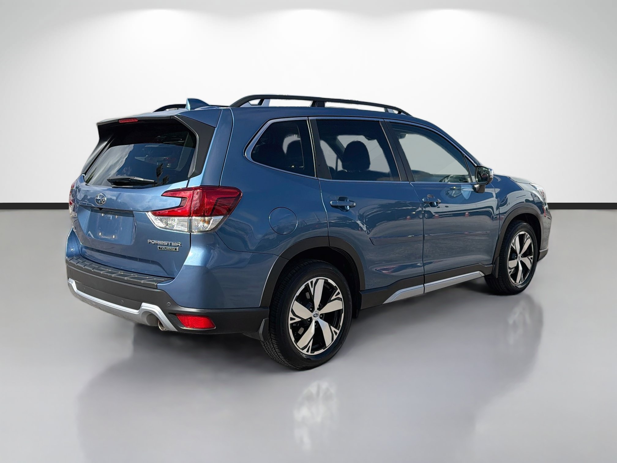 Used 2021 Subaru Forester Touring w/ Popular Package #2 AWD/4WD image 3