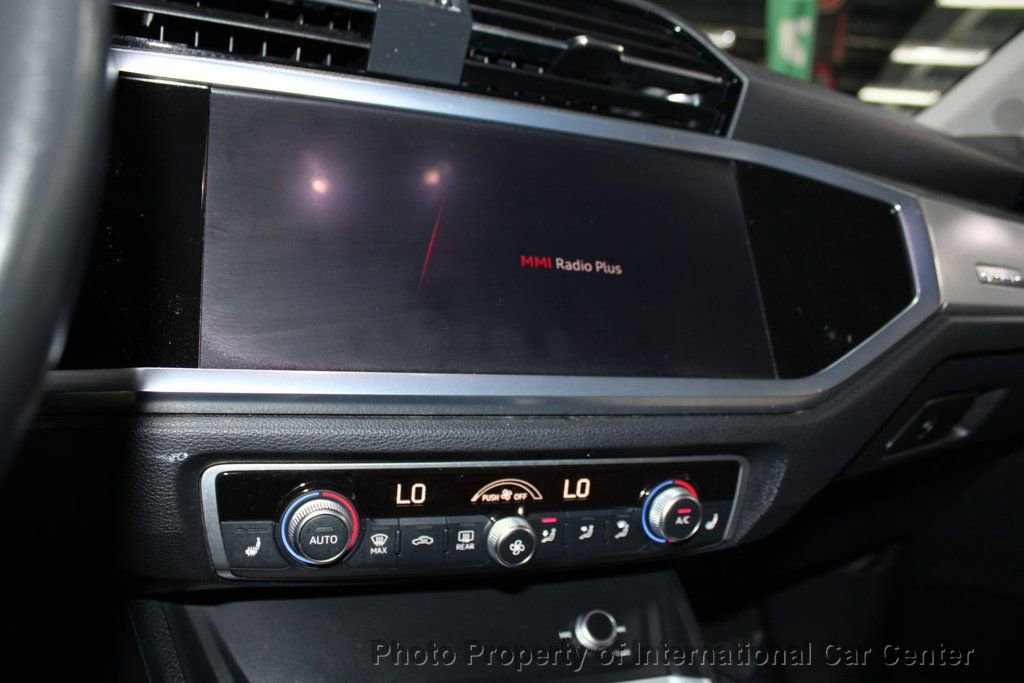 Used 2020 Audi Q3 2.0T Premium image 14
