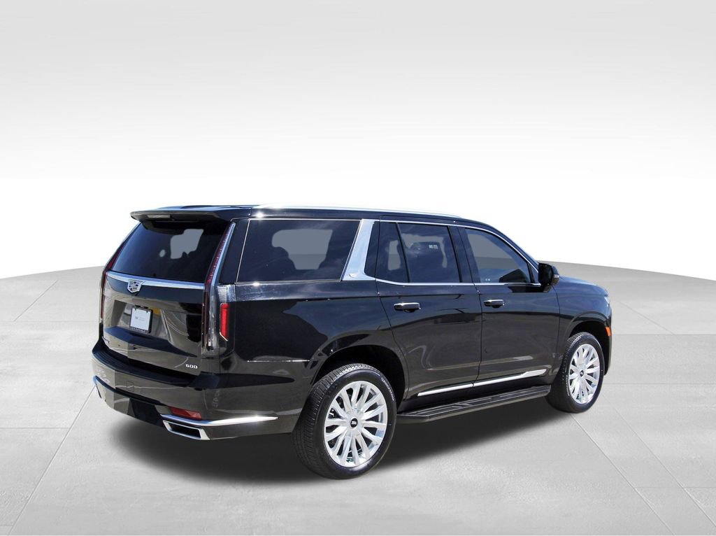 Used 2024 Cadillac Escalade Luxury image 4