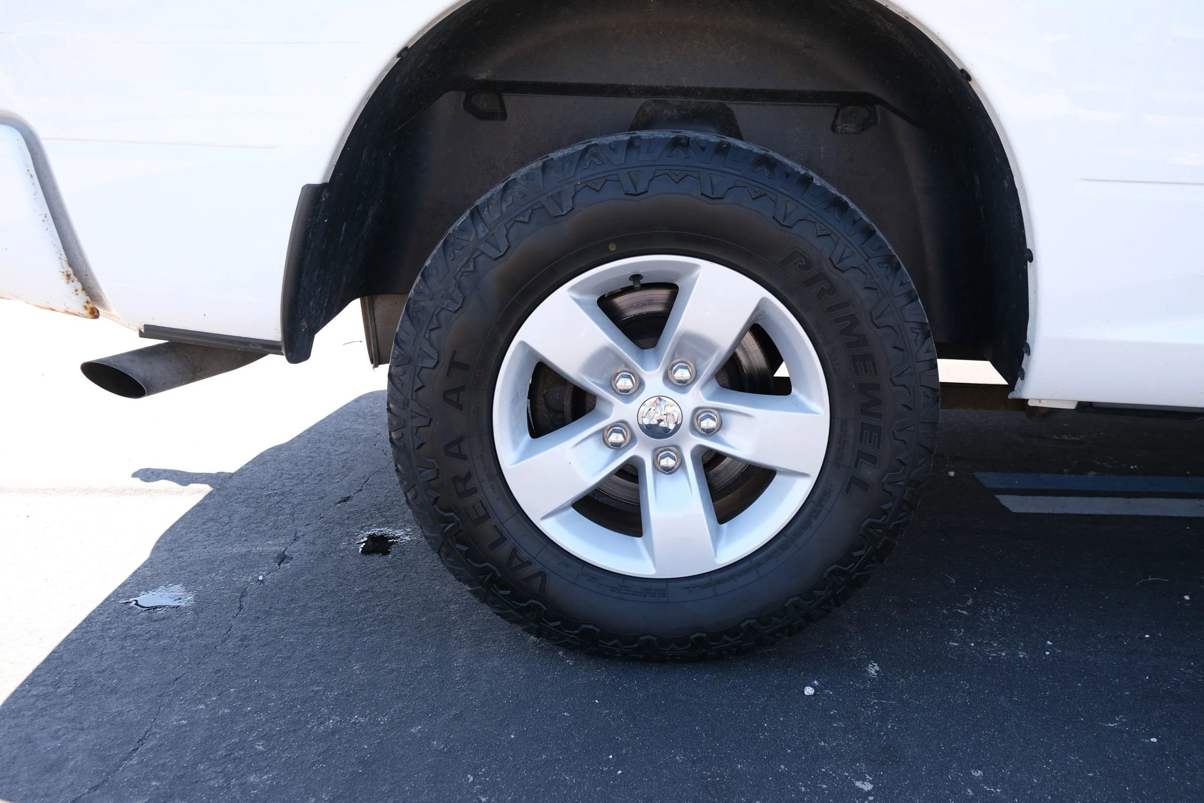 Used 2017 RAM 1500 Express image 17