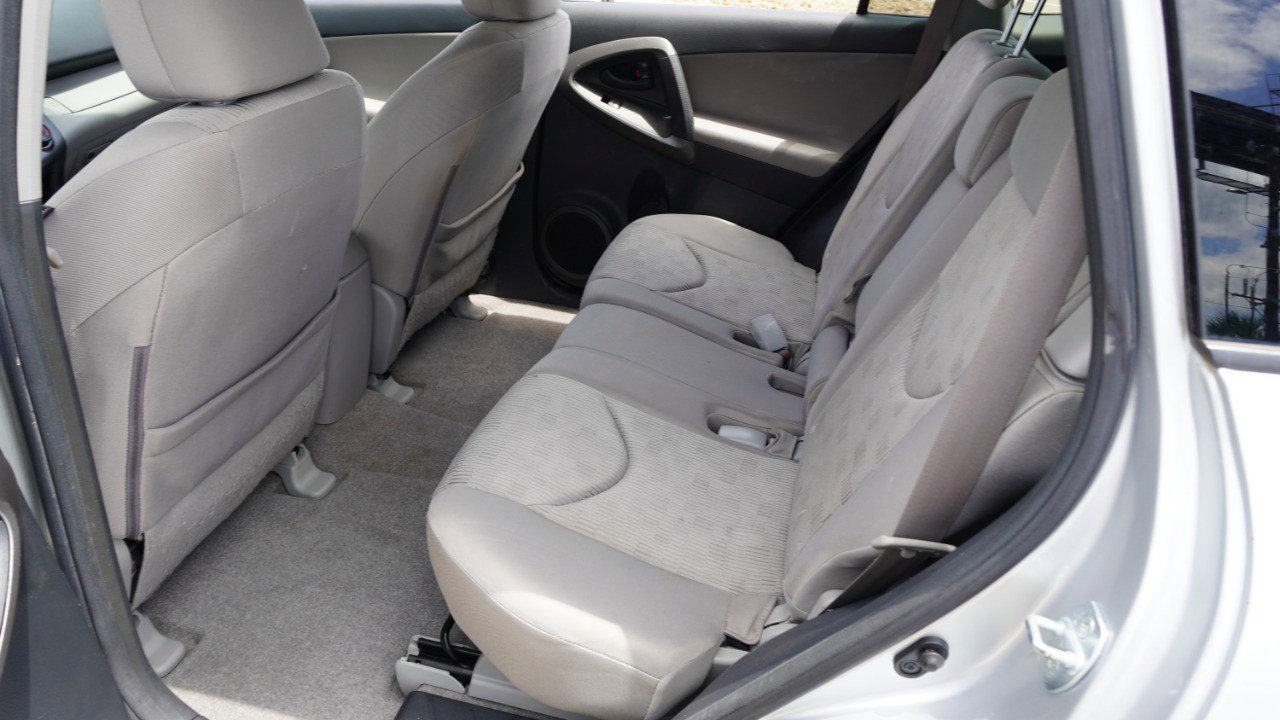 Used 2010 Toyota RAV4 2WD image 25
