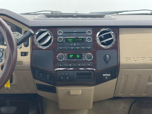 Used 2010 Ford F350 Lariat image 4