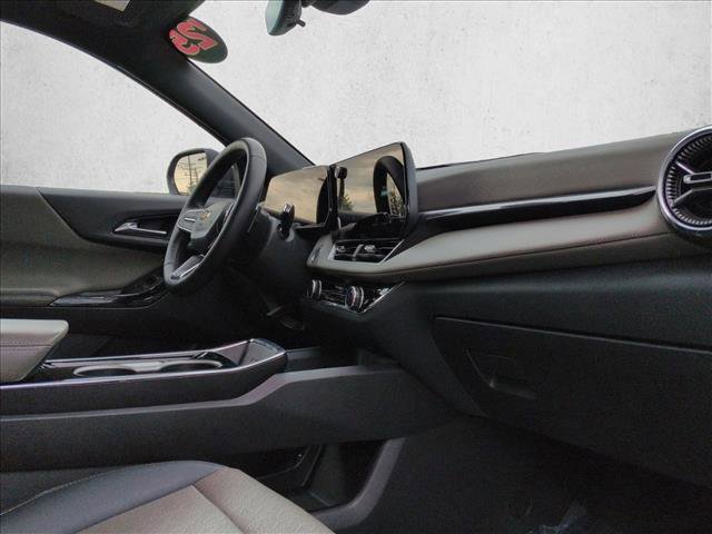 Used 2025 Chevrolet Equinox LT w/ Convenience Package II FWD image 20