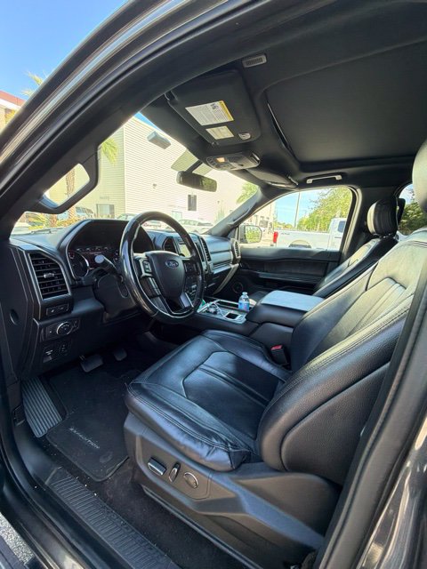 Used 2019 Ford Expedition Max Limited RWD image 14