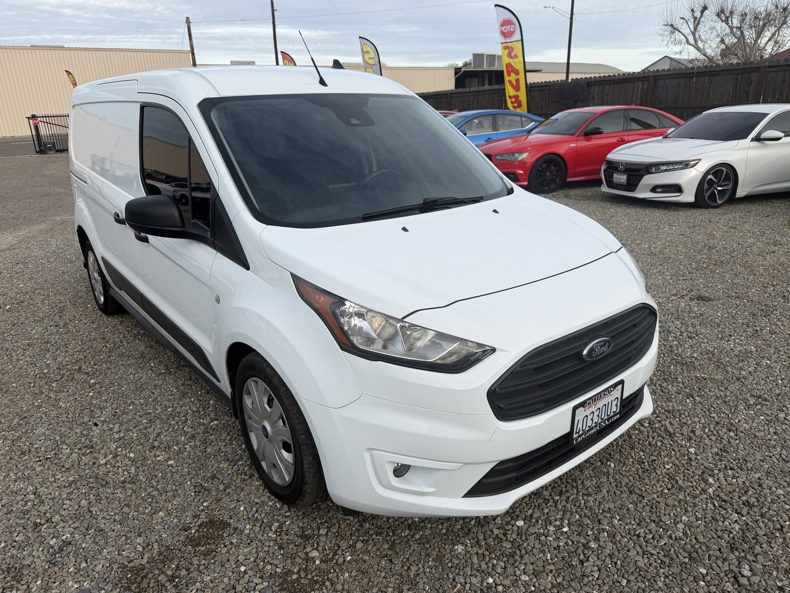 Used 2022 Ford Transit Connect XLT image 3