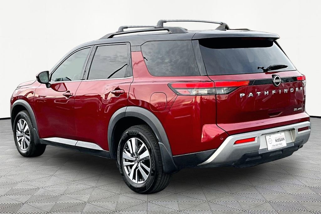 Used 2022 Nissan Pathfinder SL image 4