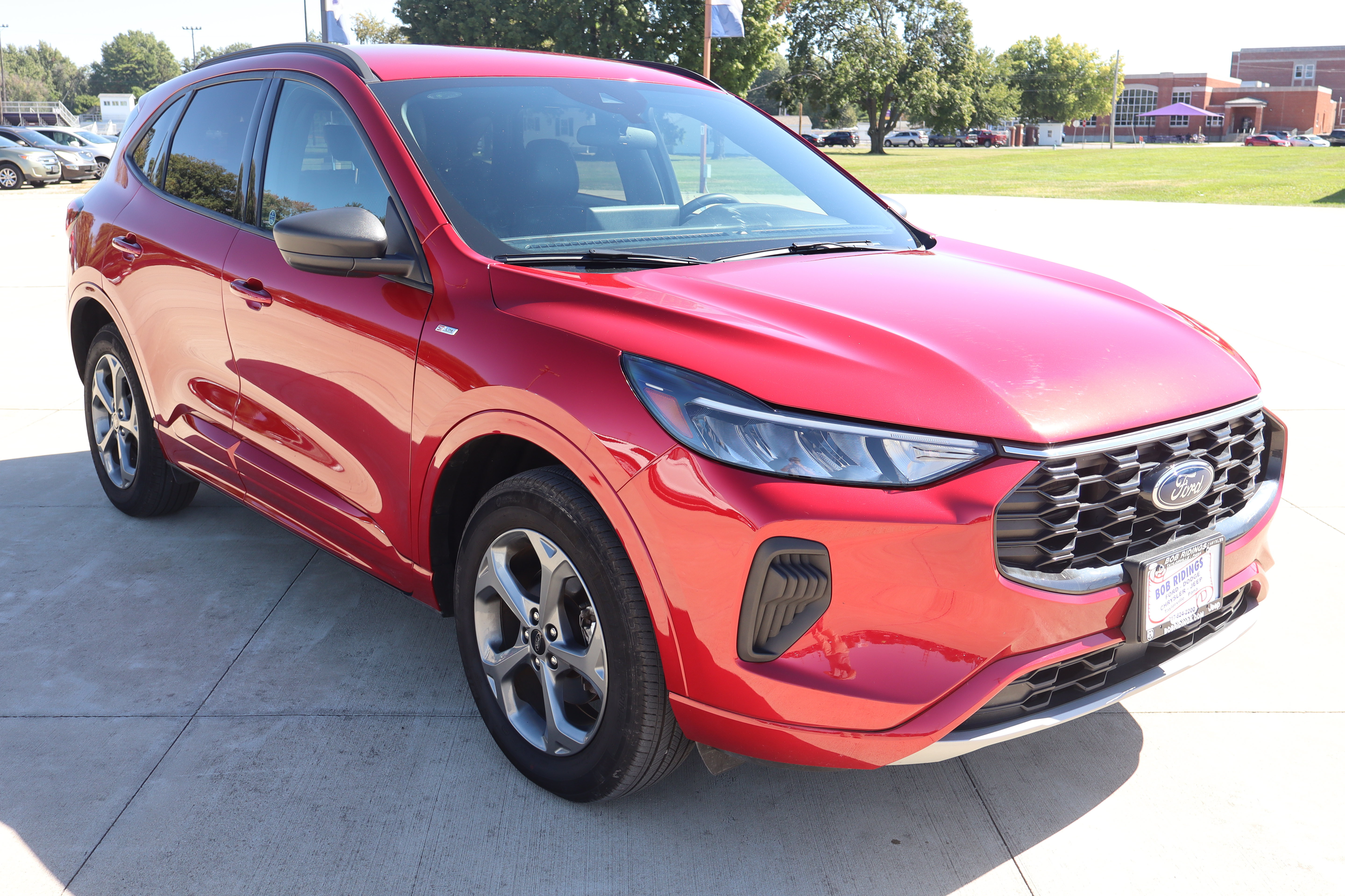 Used 2024 Ford Escape ST-Line w/ Tech Pack #1 AWD/4WD image 4