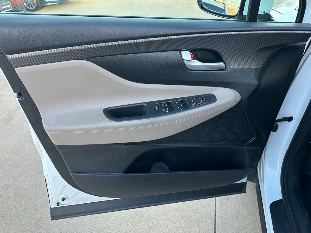 Used 2019 Hyundai Santa Fe SEL image 9