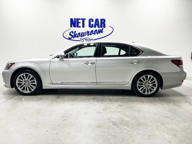 Used 2015 Lexus LS 460 L image 3