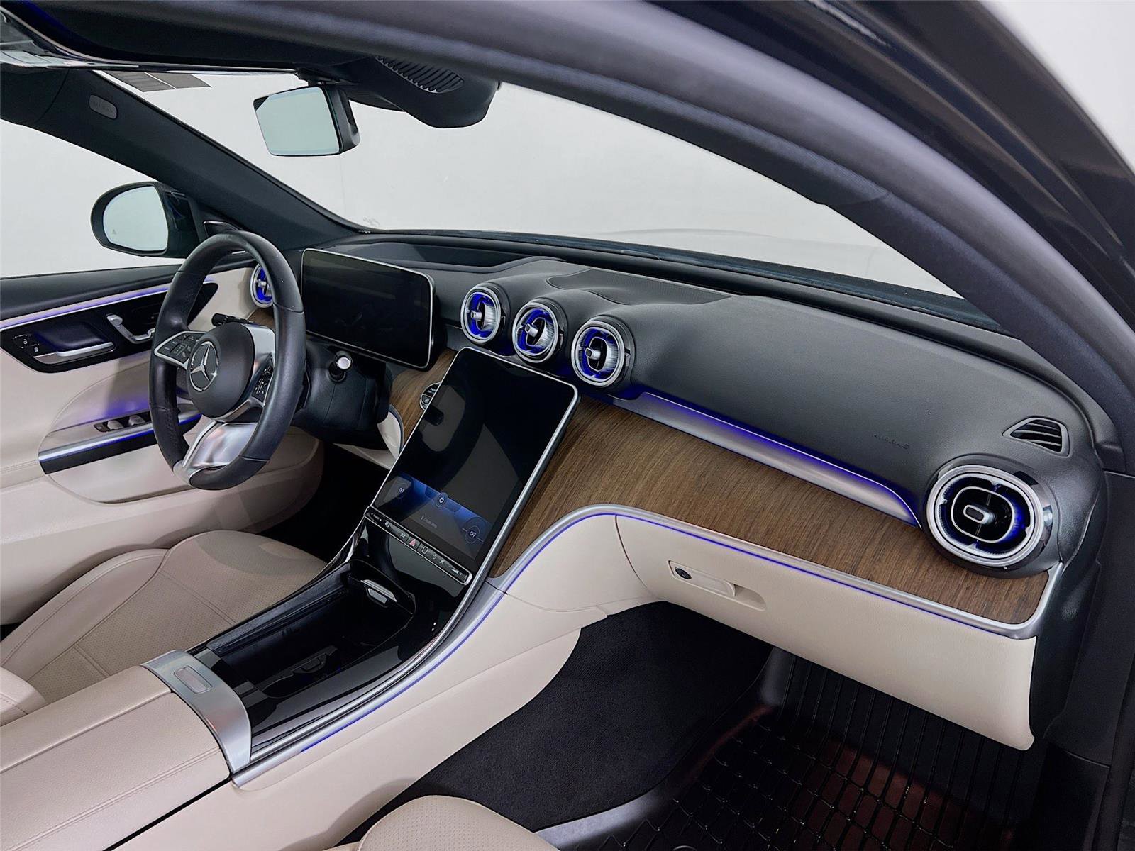 Certified 2022 Mercedes-Benz C 300 4MATIC Sedan image 28