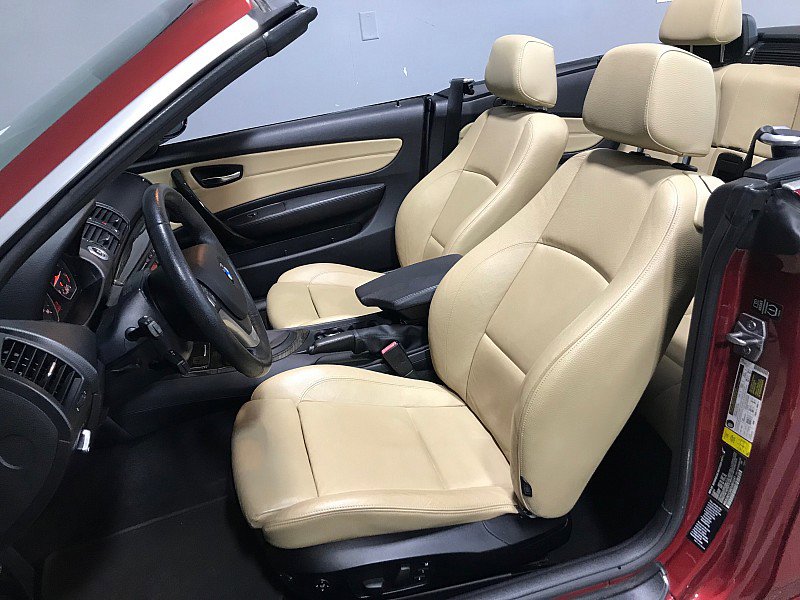 Used 2013 BMW 128i Convertible RWD image 19