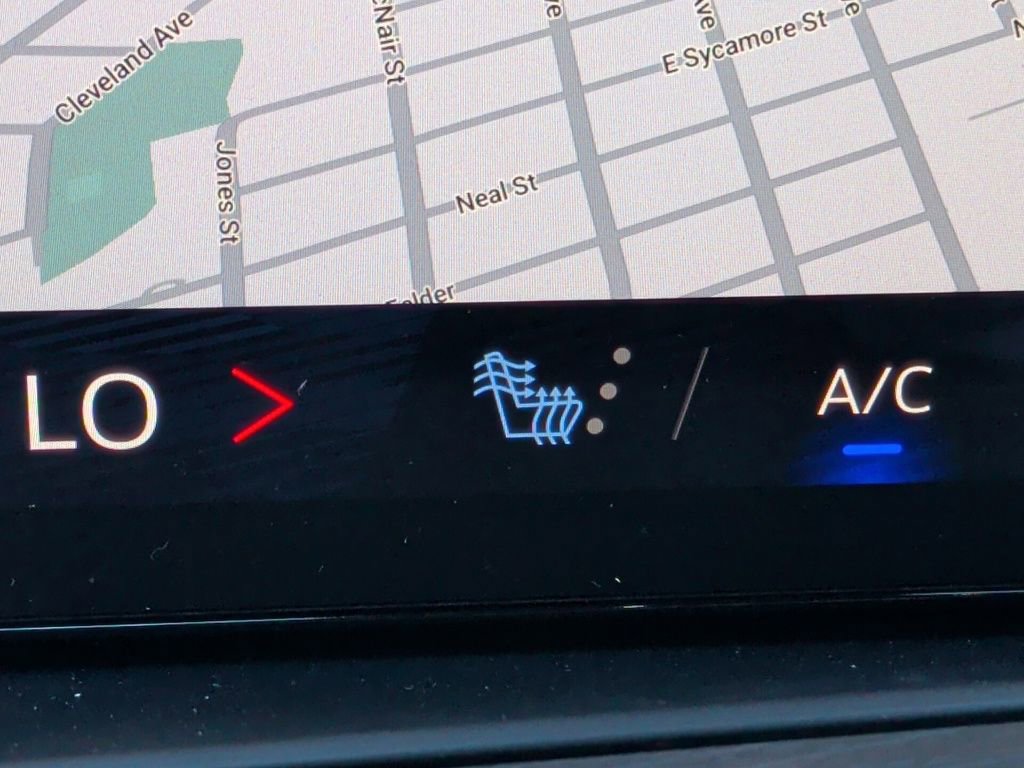 New 2026 Chevrolet Tahoe Z71 image 28