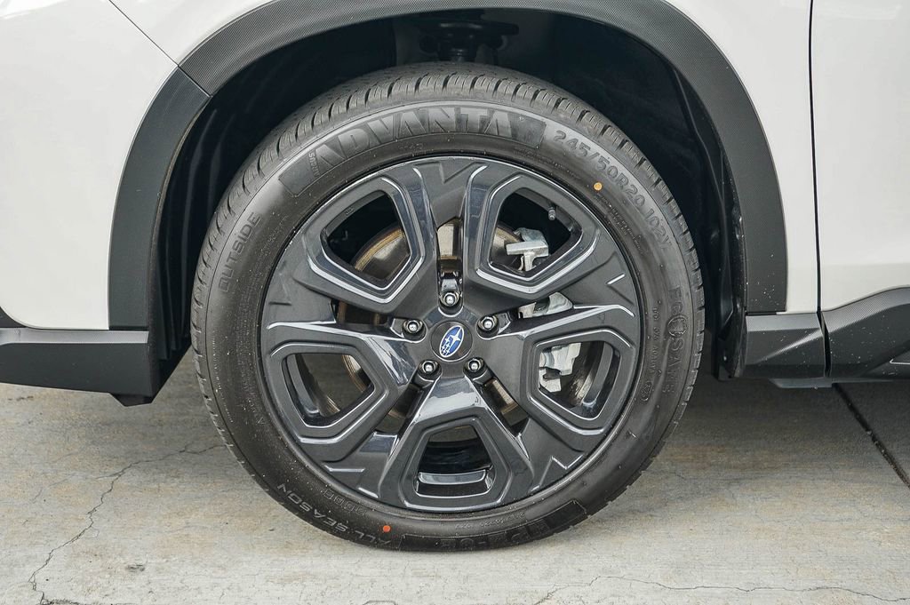 Certified 2023 Subaru Ascent Onyx Edition Limited AWD/4WD image 11
