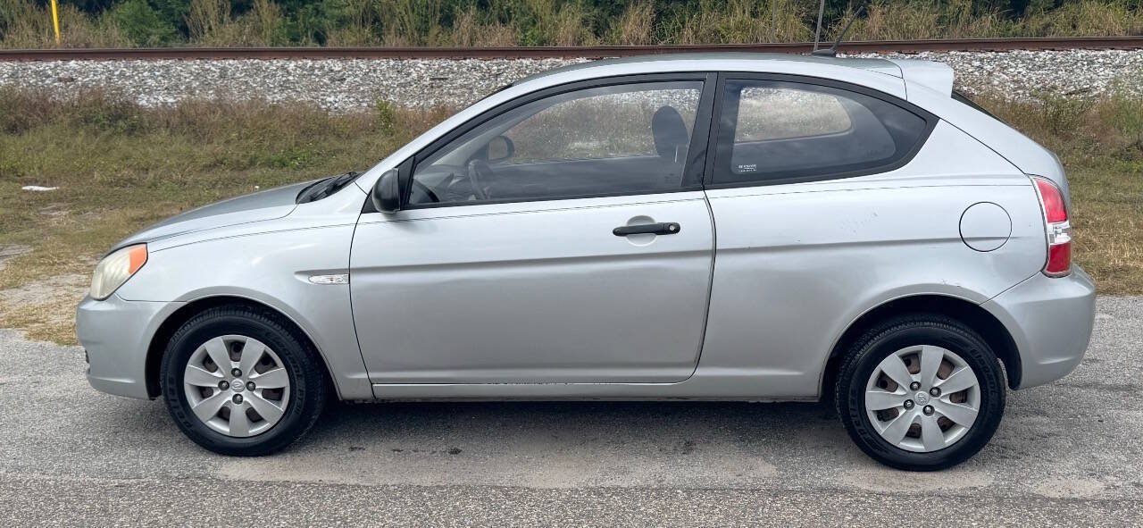 Used 2009 Hyundai Accent GS w/ Popular Equipment Pkg 2 FWD image 7