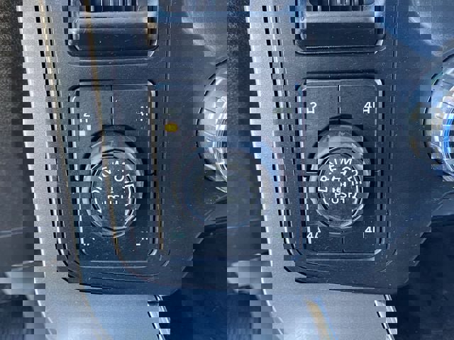 Used 2022 Ford F150 Lariat w/ FX4 Off-Road Package image 26