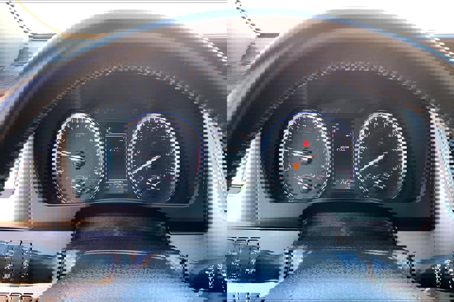 Used 2017 Toyota Highlander XLE image 24