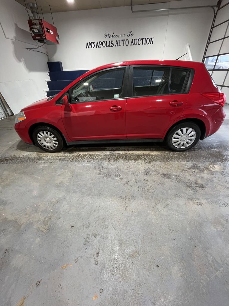Used 2012 Nissan Versa 1.8 S w/ Plus Pkg image 1
