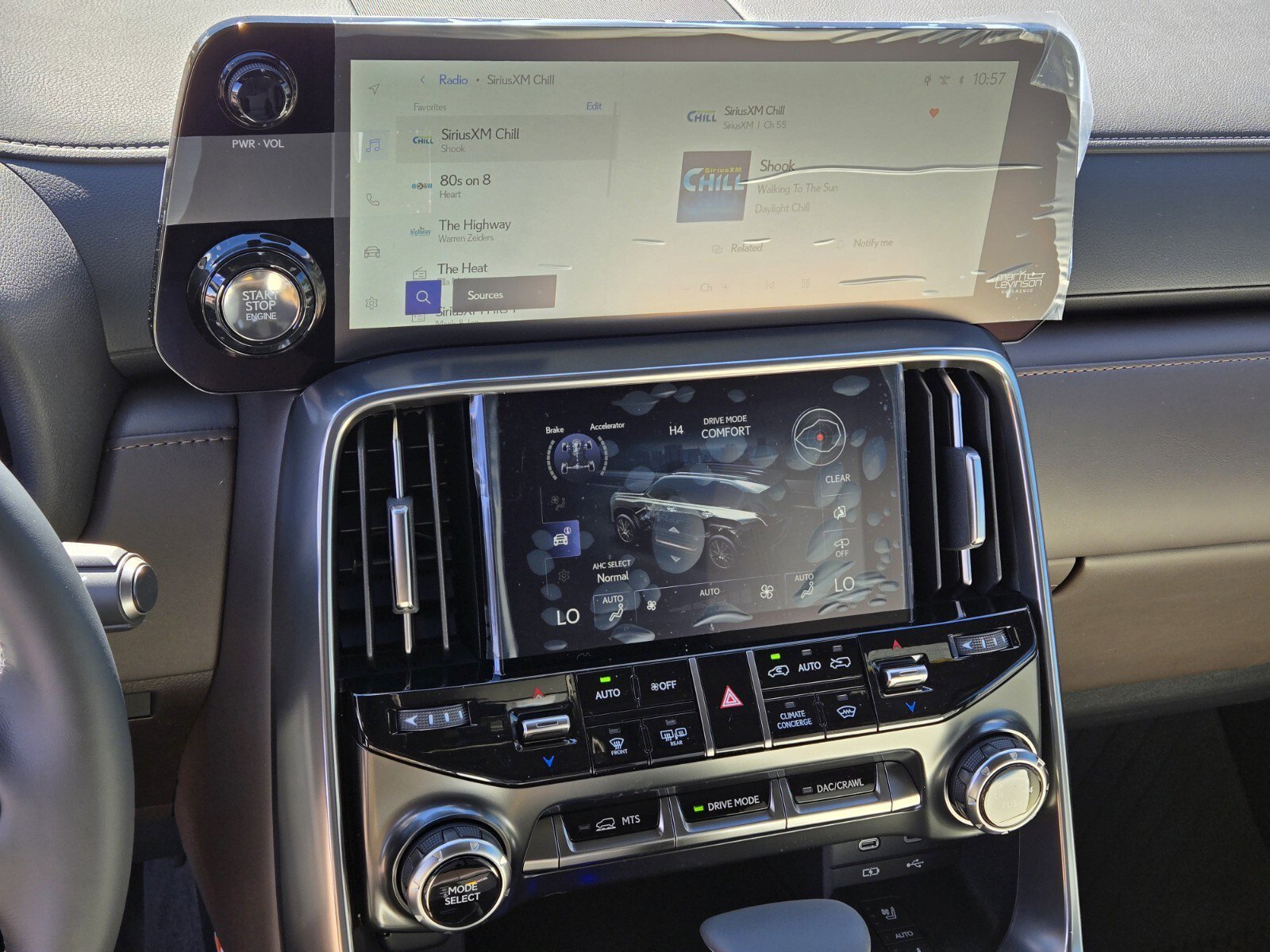 New 2026 Lexus LX 600 4WD w/ Luxury Package image 11