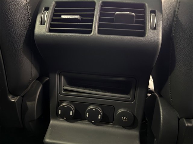 Used 2019 Jaguar F-PACE Prestige image 35