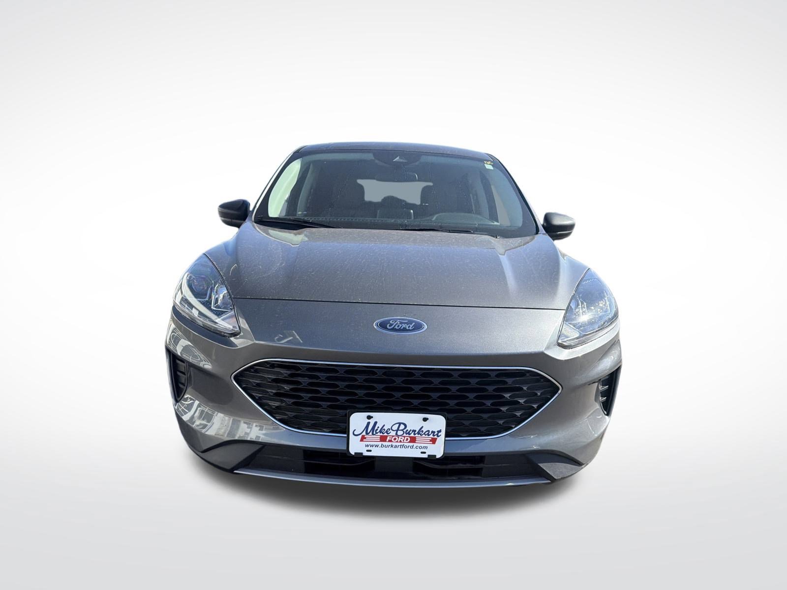 Certified 2022 Ford Escape SE w/ Convenience Package image 3