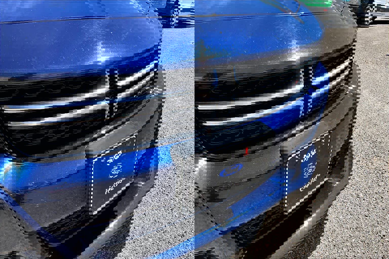 Used 2015 Dodge Charger SE image 29