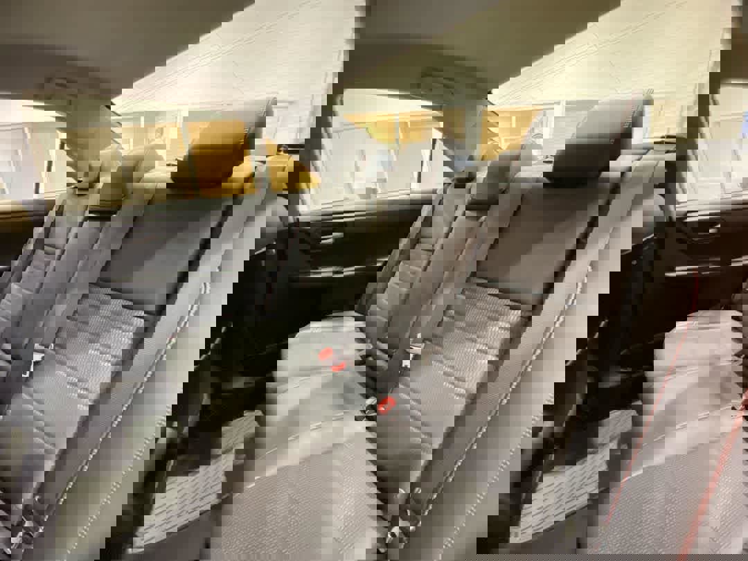 Used 2017 Toyota Camry SE image 24