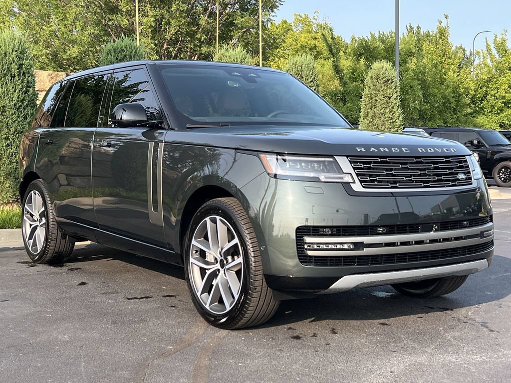 New 2026 Land Rover Range Rover Long Wheelbase SE AWD/4WD image 7