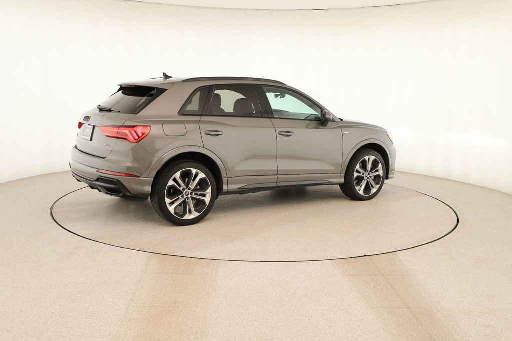 Used 2021 Audi Q3 2.0T Premium w/ Convenience Package image 7