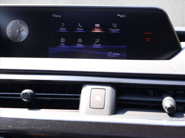 Used 2019 Lexus UX 250h w/ Premium Package AWD/4WD image 16