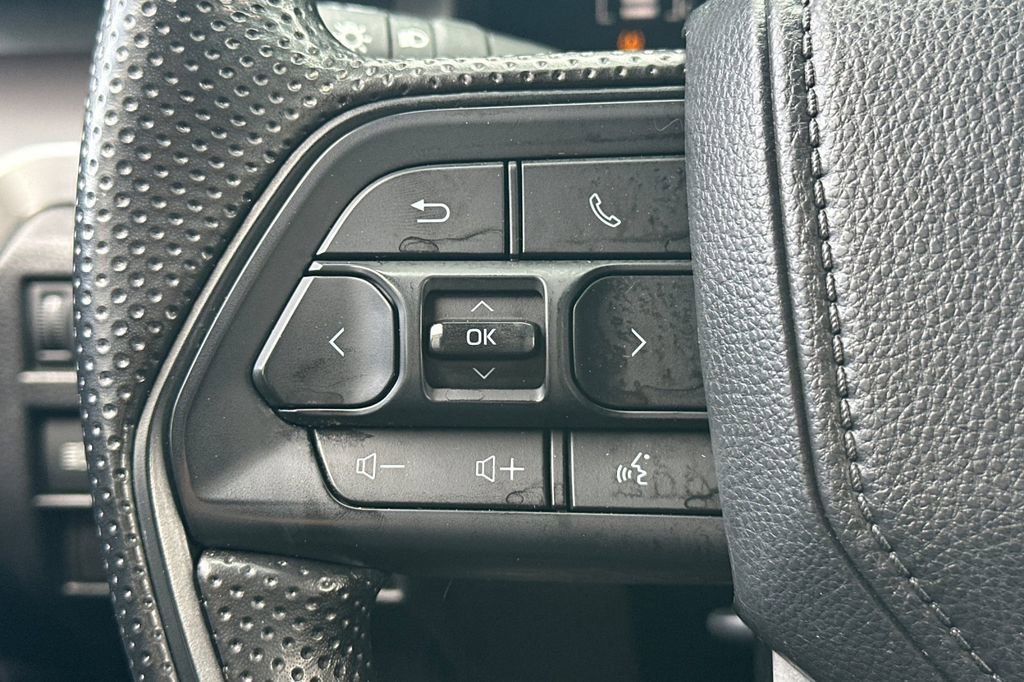 Used 2025 Toyota Tacoma SR5 image 25