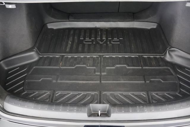 Used 2024 Honda Civic Touring image 22