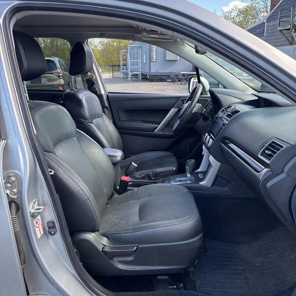 Used 2017 Subaru Forester 2.5i Limited AWD/4WD image 23