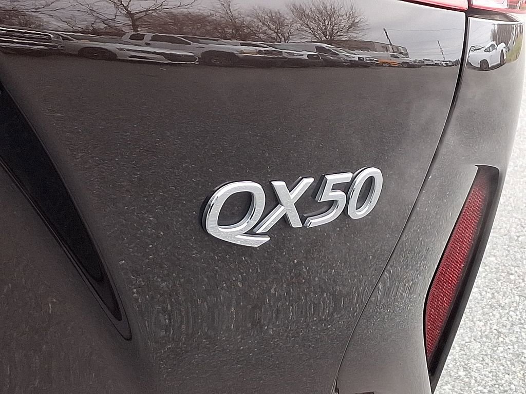 Used 2020 INFINITI QX50 Luxe w/ Navigation Package image 32