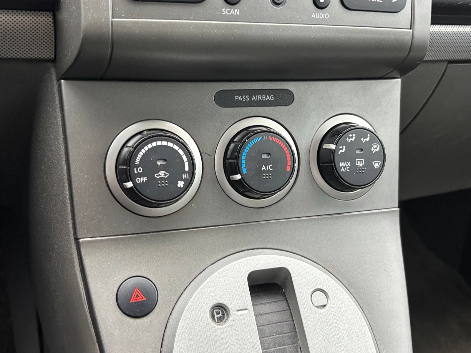 Used 2008 Nissan Sentra 2.0 S FWD image 9