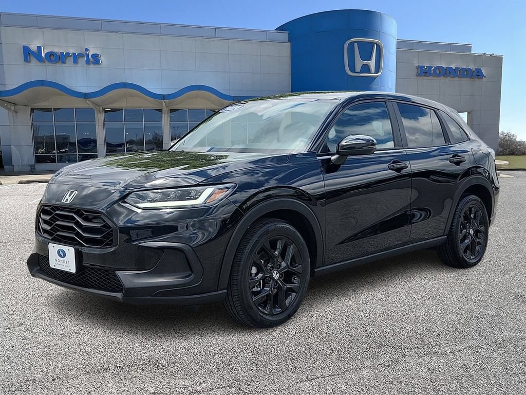 Used 2024 Honda HR-V Sport image 2
