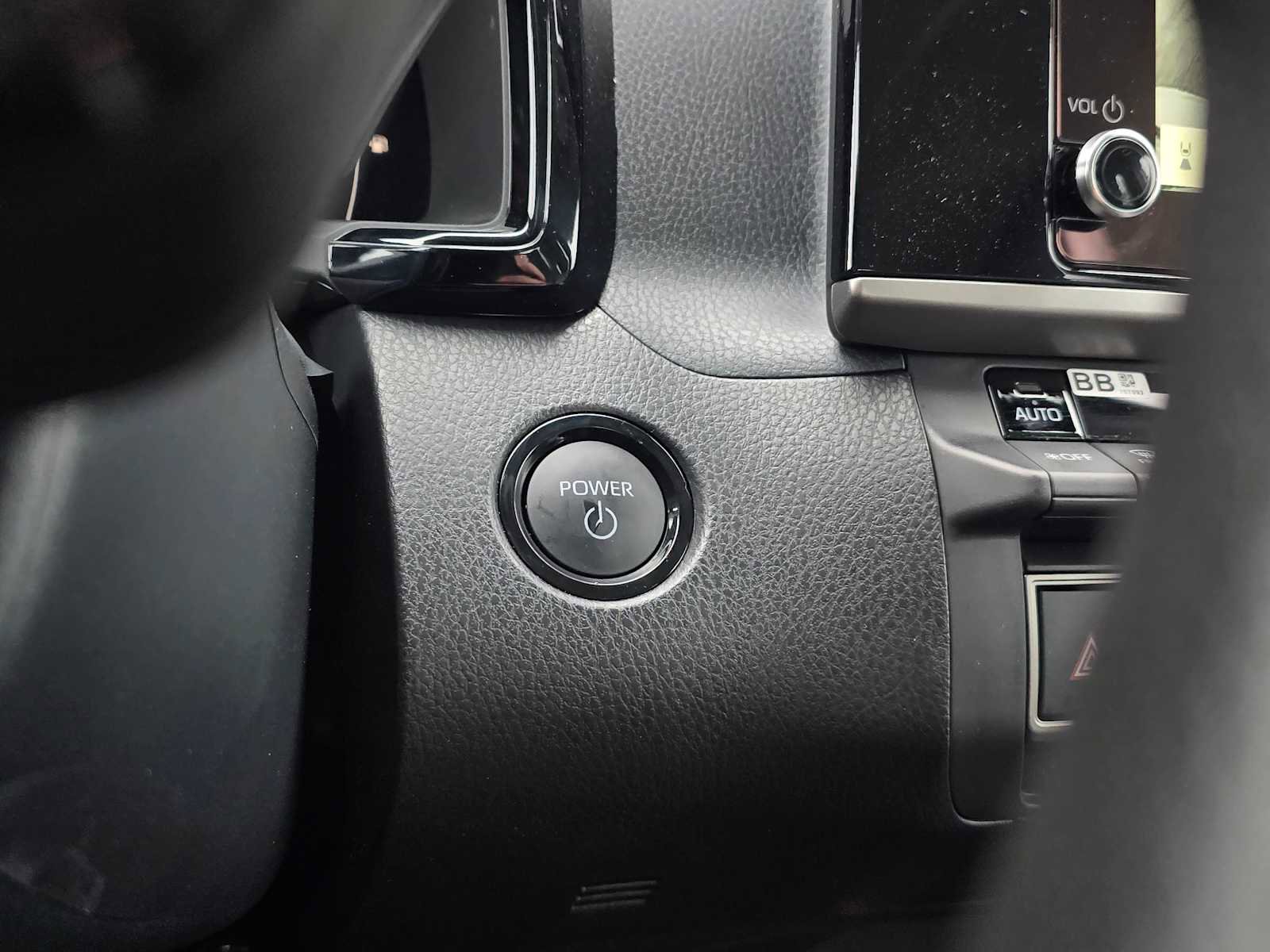 Certified 2025 Toyota Camry LE image 29