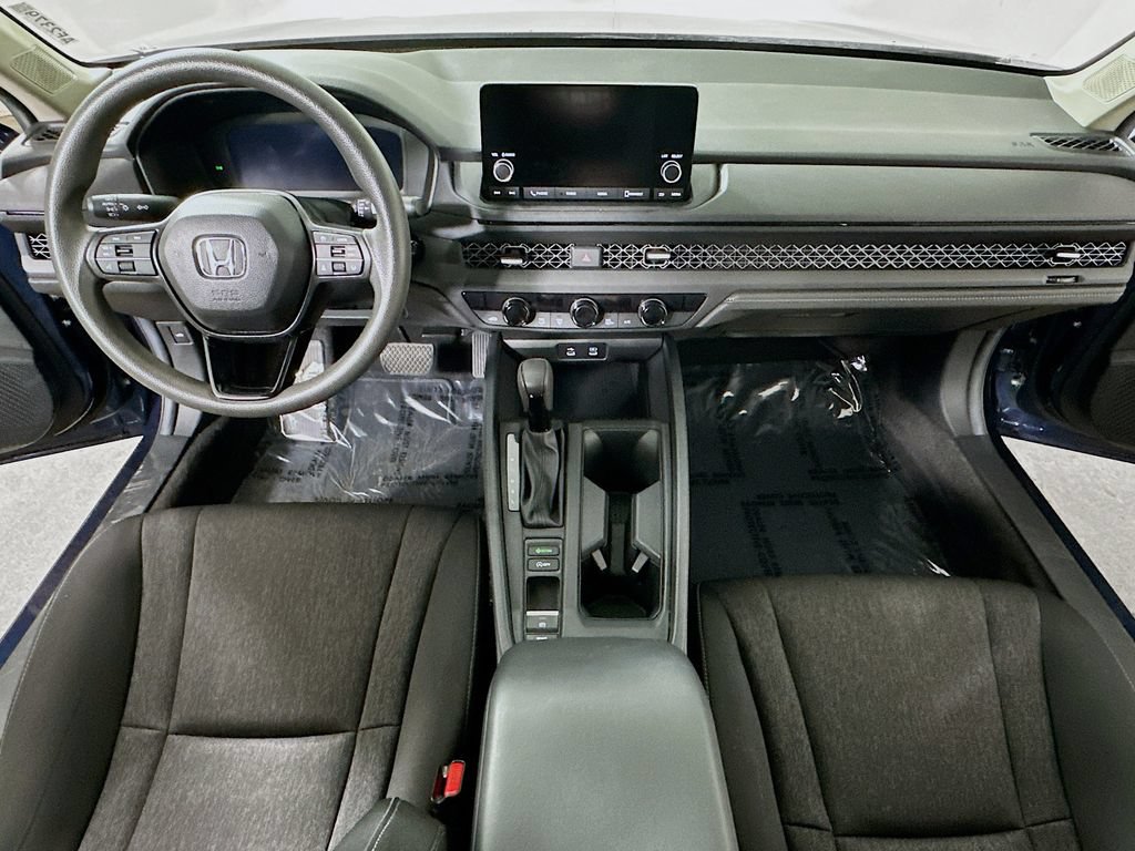 Used 2025 Honda Accord SE image 16