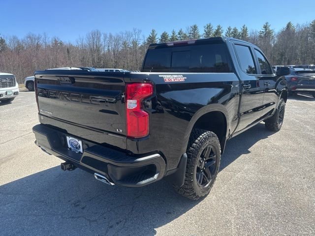Used 2022 Chevrolet Silverado 1500 LT Trail Boss w/ Convenience Package II AWD/4WD image 6