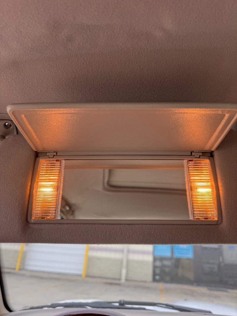 Used 2001 Jaguar XJ Vanden Plas image 24