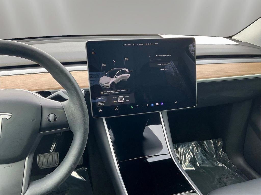 Used 2021 Tesla Model Y Long Range AWD/4WD image 9