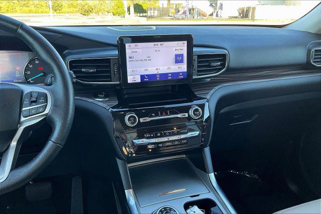 Certified 2024 Ford Explorer Limited image 6