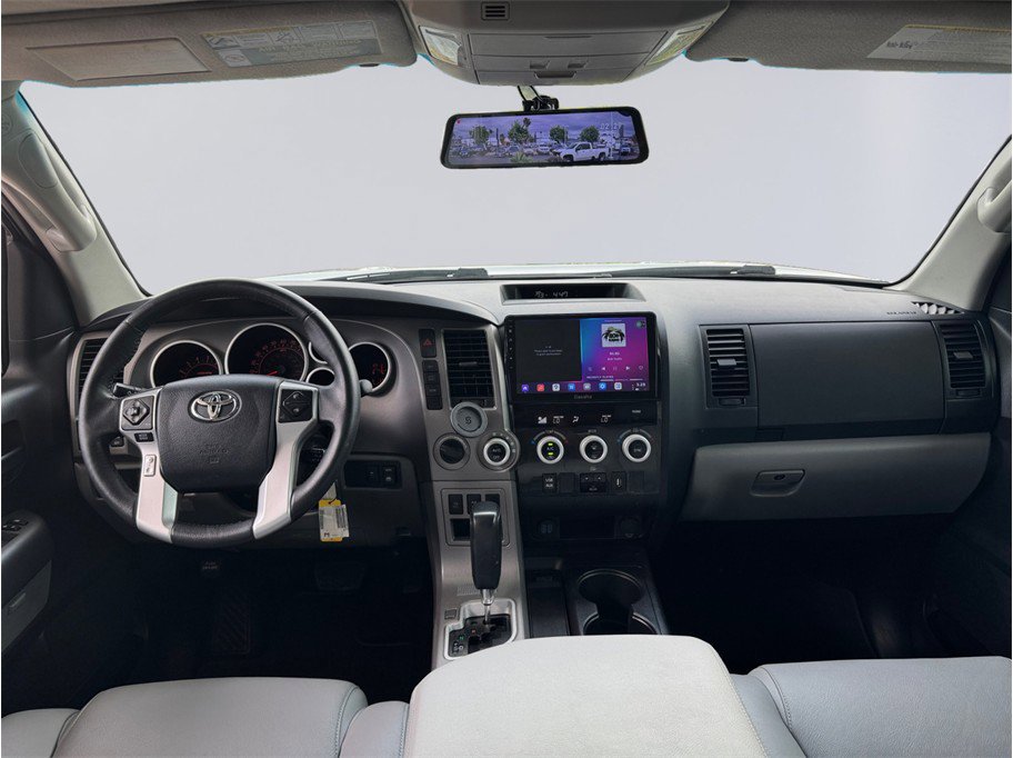 Used 2016 Toyota Sequoia SR5 AWD/4WD image 28