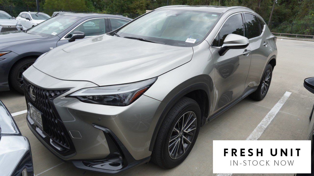 Certified 2025 Lexus NX 250 FWD w/ Towing Package (2000 Lbs)