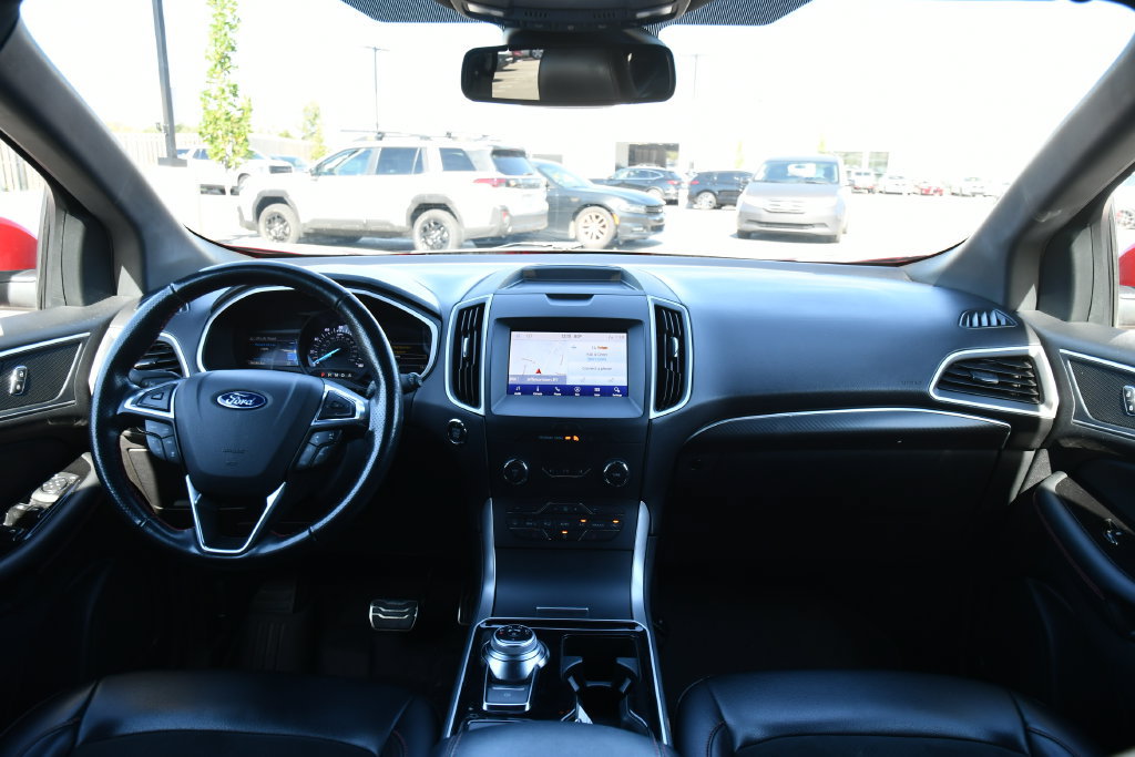Used 2020 Ford Edge ST-Line FWD image 29
