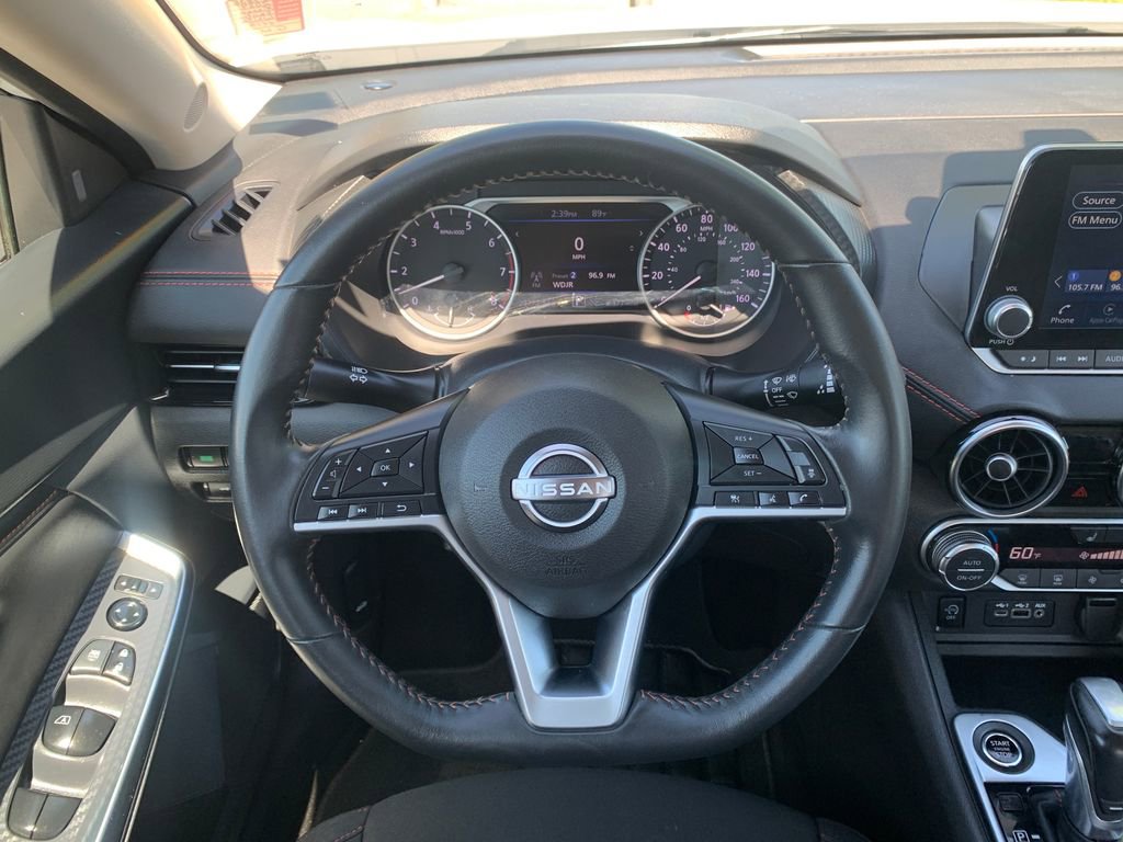 Used 2024 Nissan Sentra SR FWD image 11
